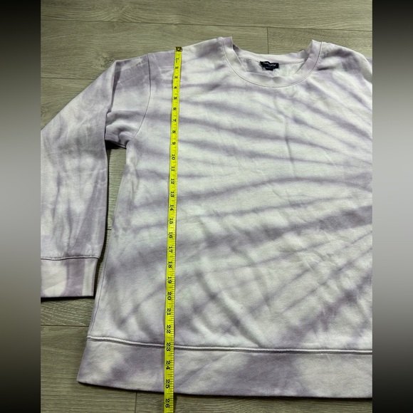 Splendid Tie Dye Pullover Crewneck Sweatshirt - Picture 7 of 7